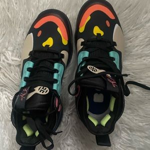 James Harden 7.5 vol. 5 Futurenatura sneakers